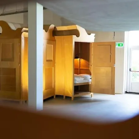 Groeps-, Retreat- En Trainingsaccomodatie De Waterkroon! Villa