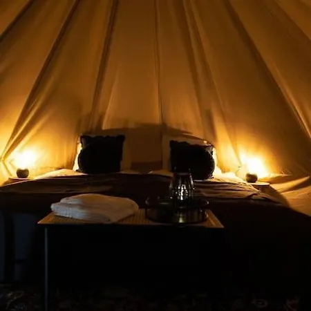 Villa Groeps-, Retreat- En Trainingsaccomodatie De Waterkroon! *