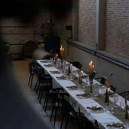 Villa Groeps-, Retreat- En Trainingsaccomodatie De Waterkroon! Wieringerwaard