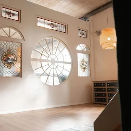 Groeps-, Retreat- En Trainingsaccomodatie De Waterkroon! Villa