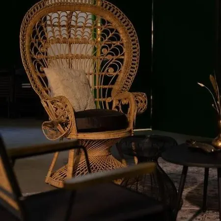 Villa Groeps-, Retreat- En Trainingsaccomodatie De Waterkroon!